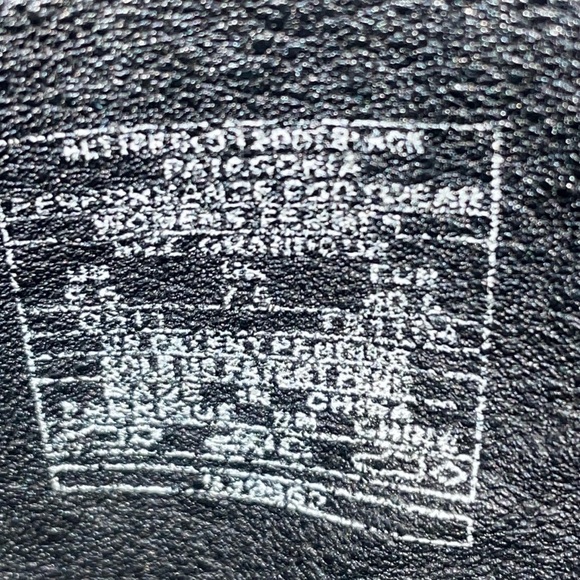 Patagonia Better Clog Ankle Boot Black Leather Zip Woman’s. Size 8.5. Leather. - Picture 11 of 11